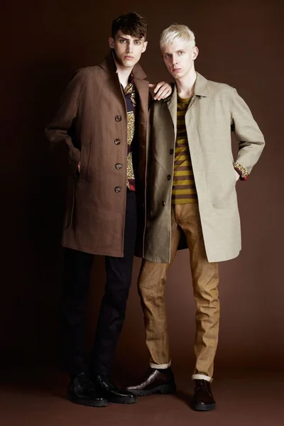 Look 12